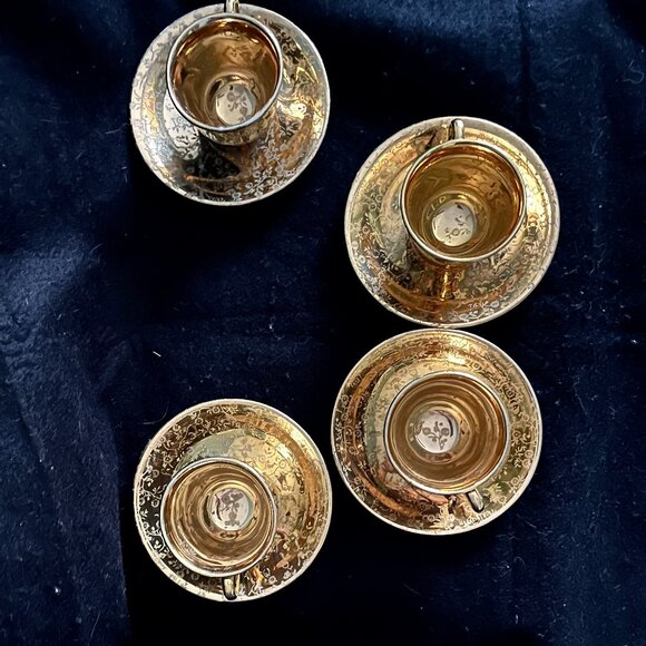 4 - Estate Vintage 22kt Hand Painted Demitasse Cups w/Saucers - Picture 11 of 11